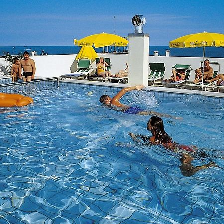 Hotel Nelson Jesolo Extérieur photo