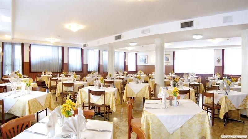 Hotel Nelson Jesolo Extérieur photo